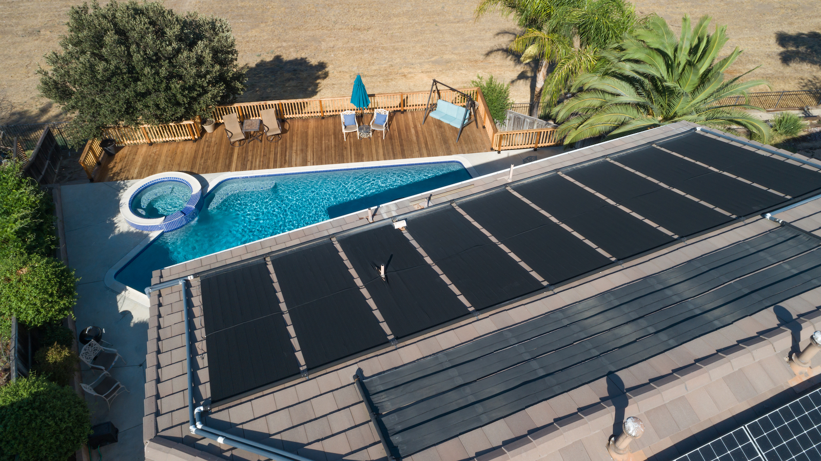zonnecollectoren voor zwmbadverwarming
